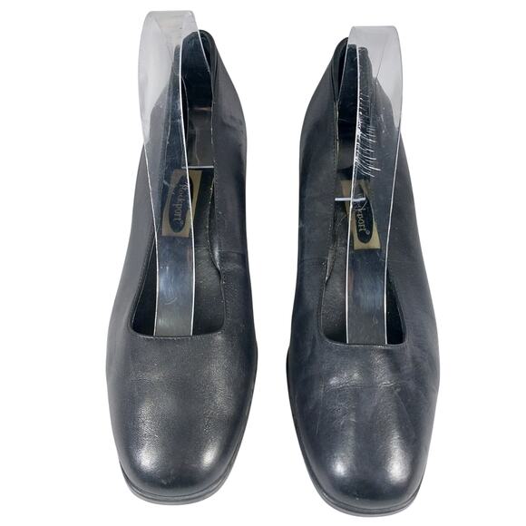 ROCKPORT! BLACK GENUINE LEATHER DIMPLY ELEGANT LOW HEEL PUMPS, HEELS! SZ 9.5M - Picture 4 of 10